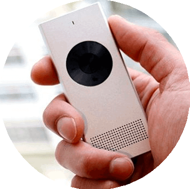 Enence Translator step 2 - select languages, press button and speak